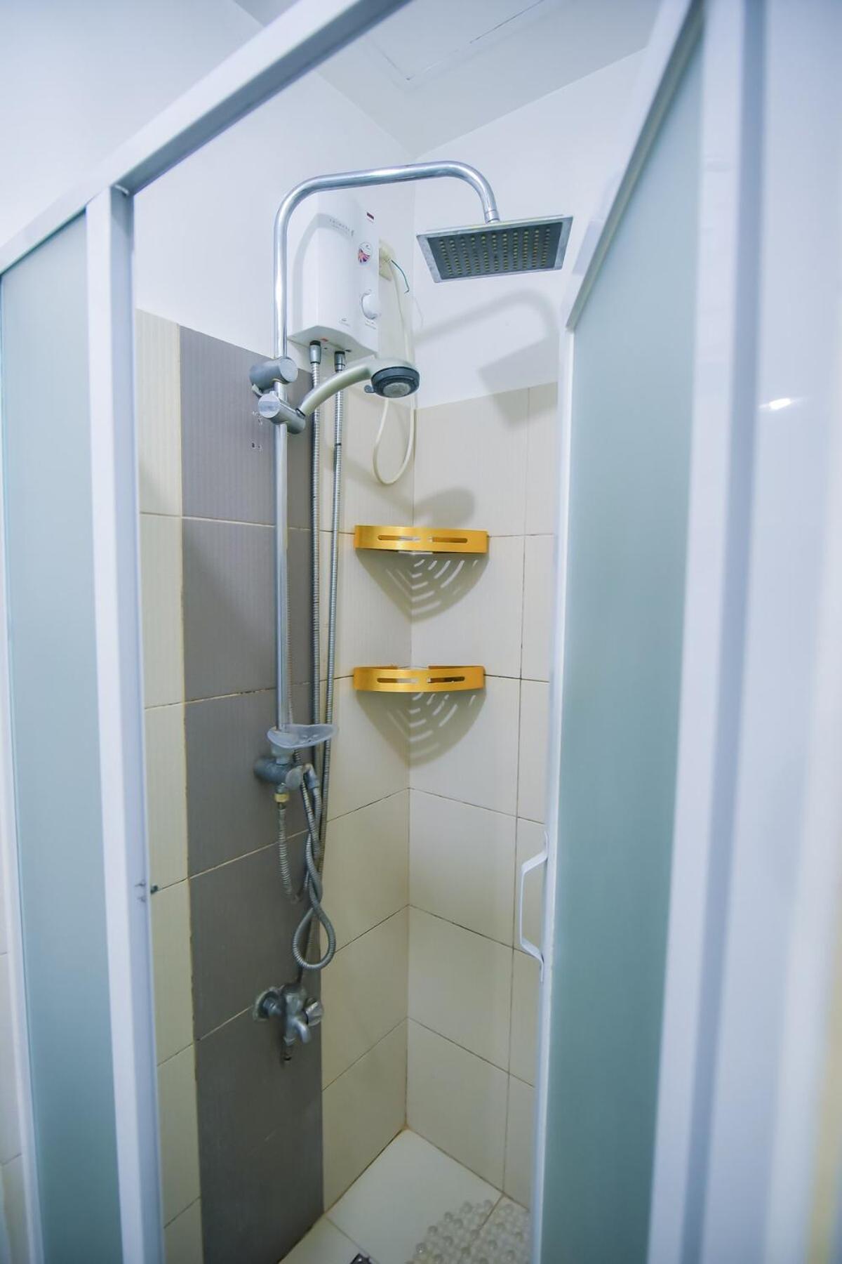 Newly Staycation In Mplace Residences For 3 Pax *